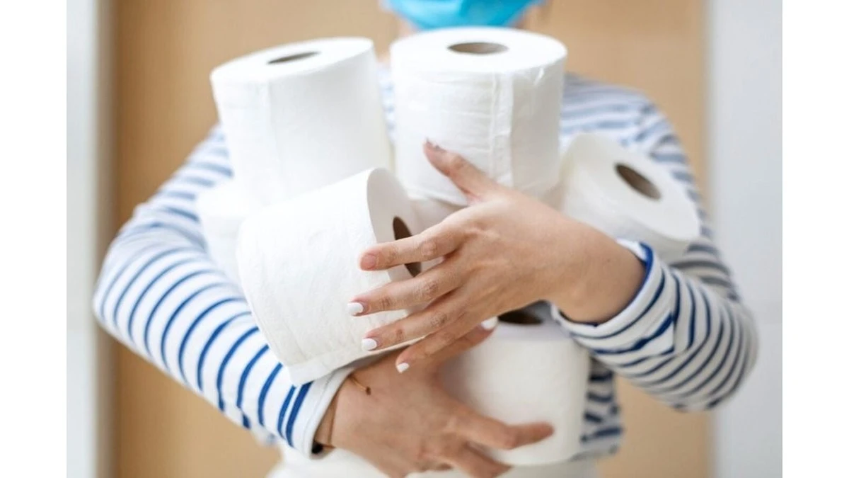Dlaczego wkładamy rolkę papieru toaletowego do lodówki: ten life hack pozwolił mi zaoszczędzić fortunę!