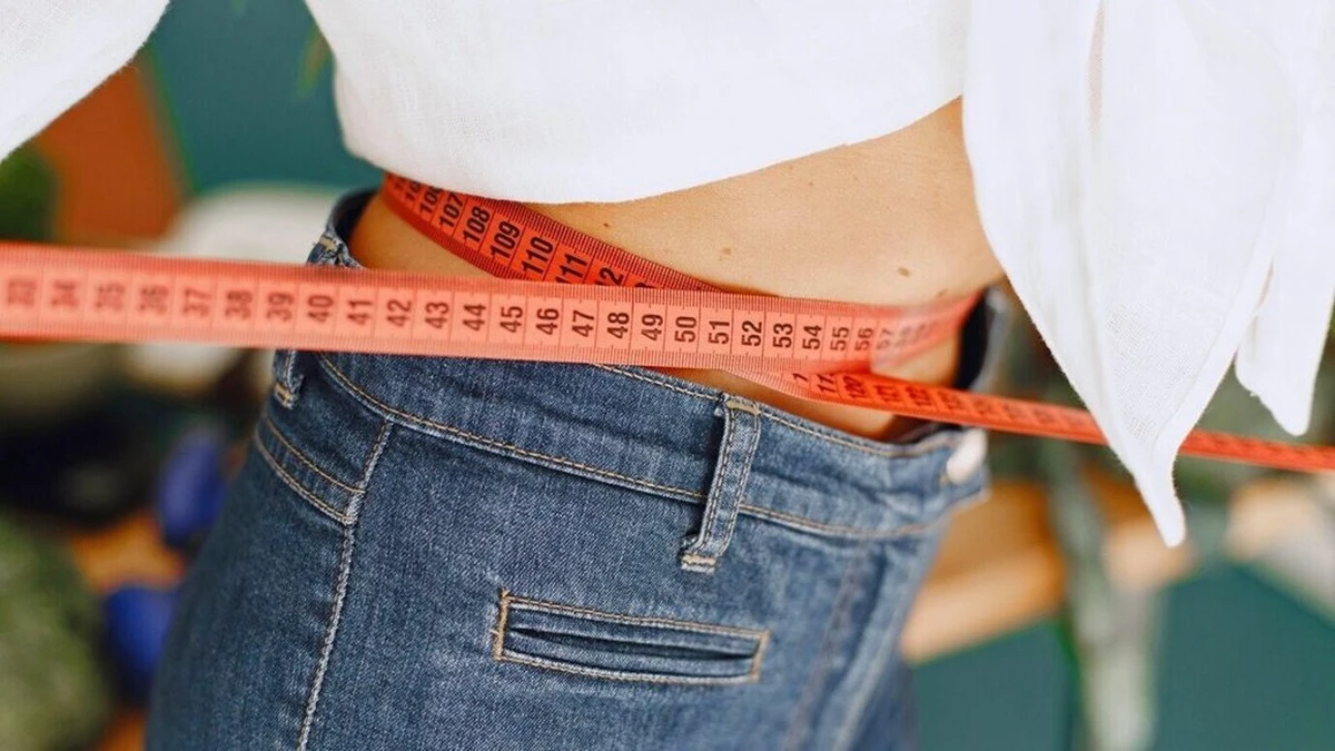 Schudłam 4 kg w 5 dni, nie zmieniając diety. Powód nie tkwił w tłuszczu
